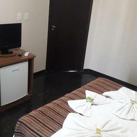 Residence Plaza Hotel Jales 外观 照片